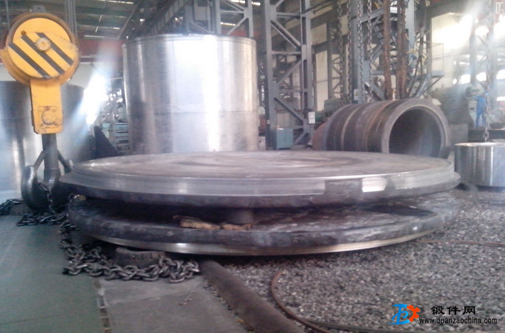 ASTM大型鍛造管板forged disc