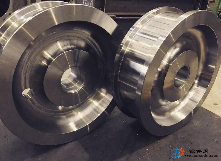 鍛件、車輪鍛件、筒鍛件、軸鍛件、吊鉤鍛件