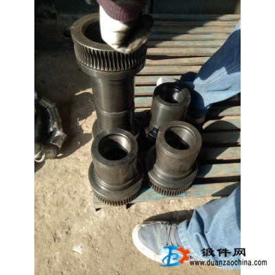 鍛造各類鍛件，環形鍛件