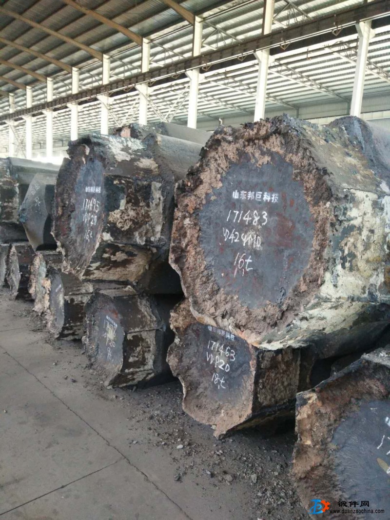 供應各類連鑄圓鋼、鋼