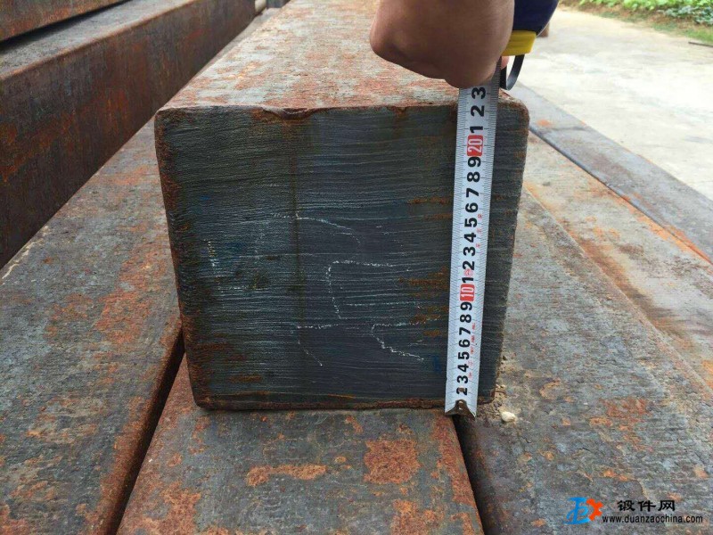 Q235  220*220的方坯3-6米長 150噸  3550含稅價格