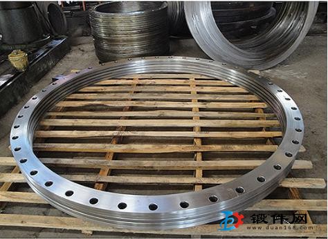 國標帶頸平焊法蘭PN16  PN25 合金鋼  現貨銷售