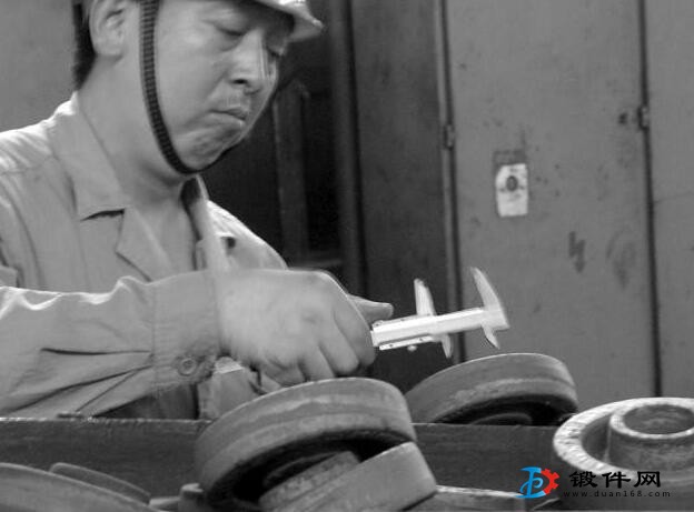 鍛件外形檢查