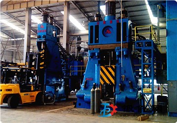 打擊能量125KJ全液壓5噸模鍛錘安陽鍛壓直供