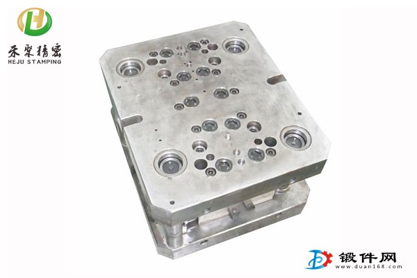 精密沖壓件加工時注意事項