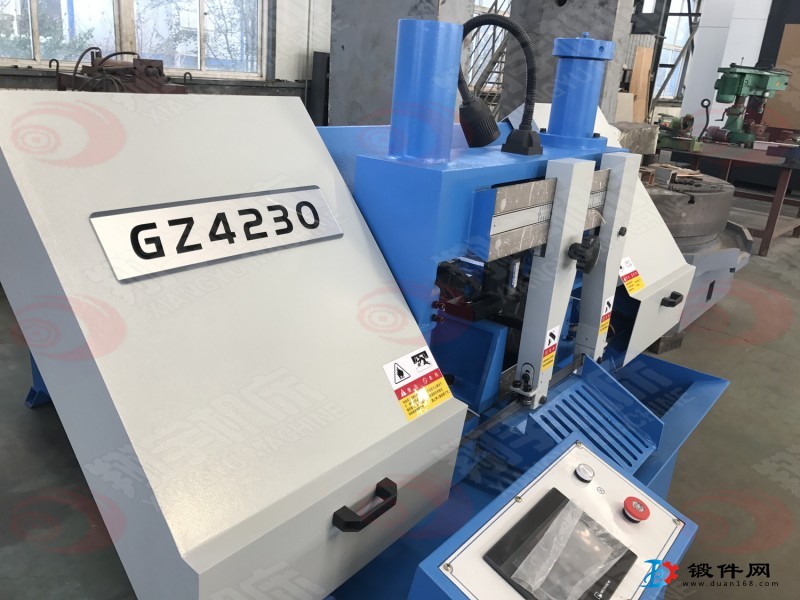 帶鋸床gz4230數控鋸床多少錢自動送料