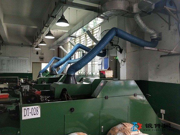 耐酸堿耐腐蝕排風管道/阻燃排風管道/機加工油霧排風工程