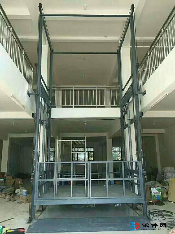 北京導軌式升降作業平臺，升降貨梯，升降平臺生產定制廠家