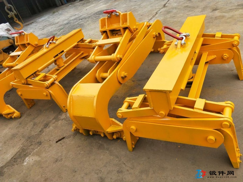 供應冶金夾具鋼坯夾具板坯夾具炭塊夾具圓鋼夾鉗橫梁吊具C型吊具