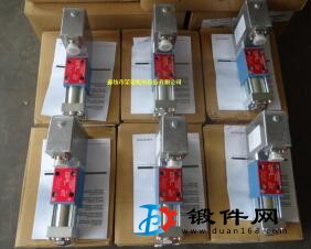 美國MOOG伺服閥D633-332B現貨