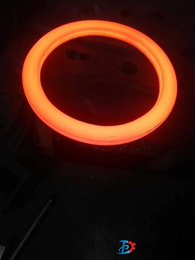 大型碾環機械密封圈閥